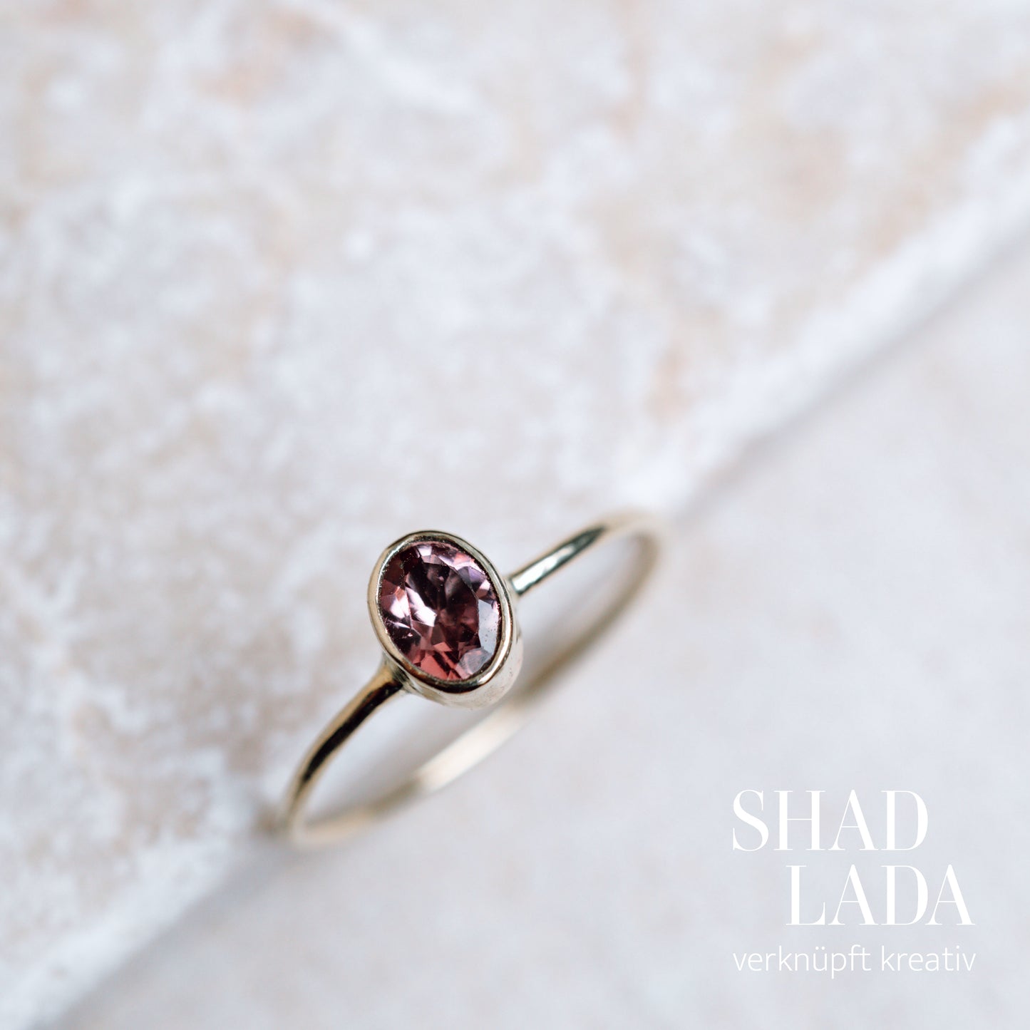 Ring GOLDEN ROSEWOOD aus Gold mit Turmalin (Größe 53)