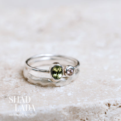 Ring SILVER GREEN ROSE aus Silber mit Peridot und Turmalin (Größe 53)