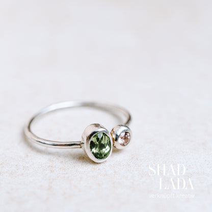 Ring SILVER GREEN ROSE aus Silber mit Peridot und Turmalin (Größe 53)