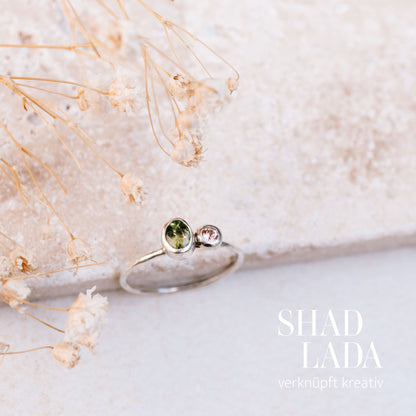 Ring SILVER GREEN ROSE aus Silber mit Peridot und Turmalin (Größe 53)