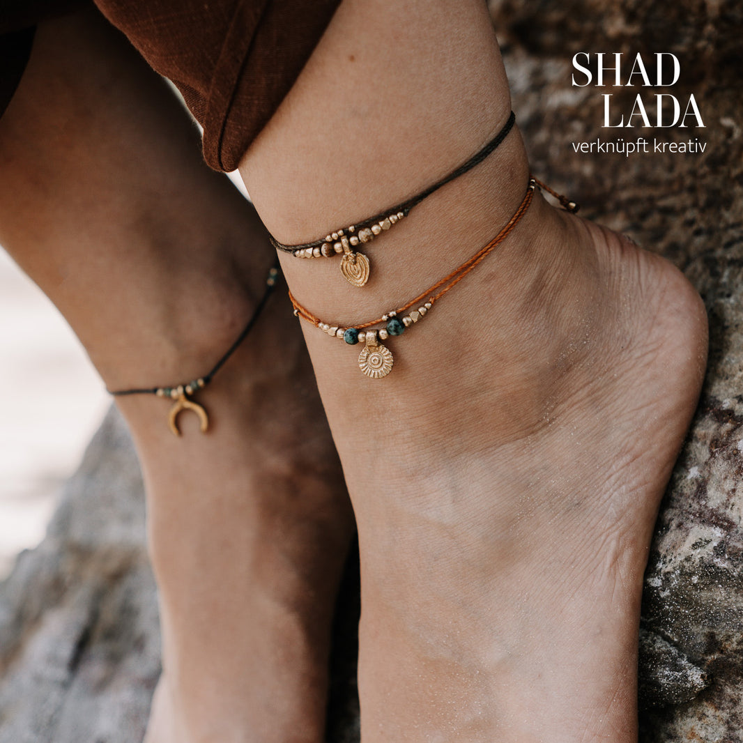 Wristband Festival HW Armband Oder Fußkettchen - Handmade, Verstellbar Für  Hotwife/Swinger Lifestyle Damen Armband Herz, image size:1066x1066